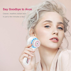 Cepillo de Limpieza Facial Exfoliante, Impermeable IPX7, Cepillo de Masaje Giratorio Eléctrico de Silicona para Limpiar la Cara, Labios y Manos - Product Image 4