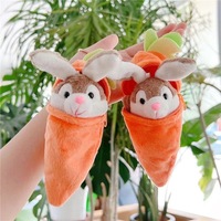 En gros, Porte-clés pendentif en peluche lapin mignon en forme de carotte, jouet animal en peluche transformable