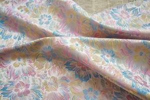 2025 Jacquard Damask Design broccato tessuti con motivi floreali ideali per la rivendita da negozi di abbigliamento e tessuti per Wedding Dre - Product Image 4