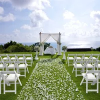 Chaises pliantes empilables portables en résine plastique blanche robuste YJ Furniture pour usage commercial, mariages, appartements et hôpitaux