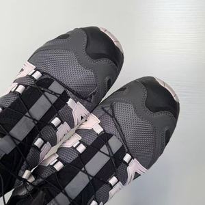 Nouvelles chaussures de basket-ball légères et luxueuses à semelle épaisse en maille sportive d'un designer à la mode et polyvalent en 2025 - Product Image 4