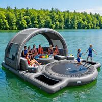 Grand parc aquatique gonflable Big Island : Ponton de fête, flotteurs gonflables, trampolines, canapés flottants et piscine de relaxation