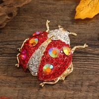 Nuevo Broche Universal de Aleación con Diseño Creativo de Mariquita de Siete Puntas con Incrustaciones de Diamantes, Pin a Juego para Ropa de Hombre y Mujer