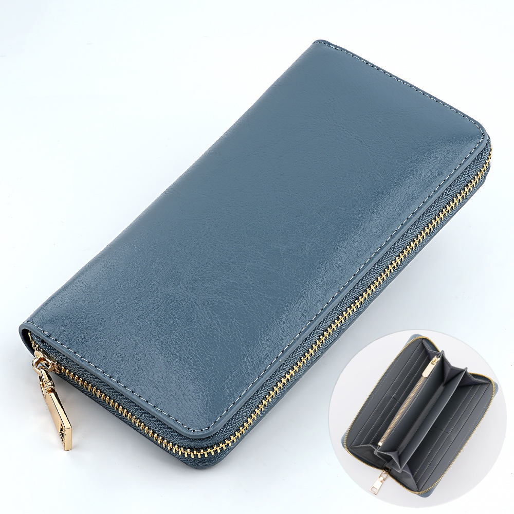 Oil wax cowhide [outer sky blue+inner sky blue]