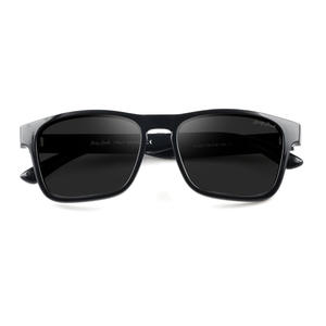 Gafas de sol cuadradas Grey Jack 54-18-143 UV400 polarizadas unisex, diseño italiano, modelo 1227 - Product Image 1