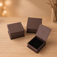 Boîte en carton de luxe légère avec fermeture magnétique, boîte à rabat magnétique, emballage cadeau pour bracelets et bijoux, pour colliers et bracelets