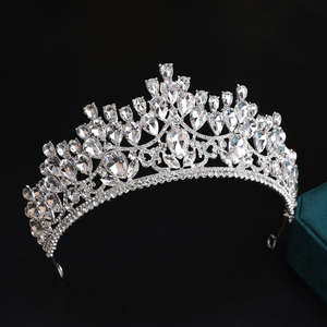 Couronnes de concours de beauté de style baroque euro-américain, couronnes de luxe somptueuses en cristal de <span class=keywords><strong>diamant</strong></span>, diadèmes en alliage, accessoires de cheveux de mariée étincelants - Product Image 4