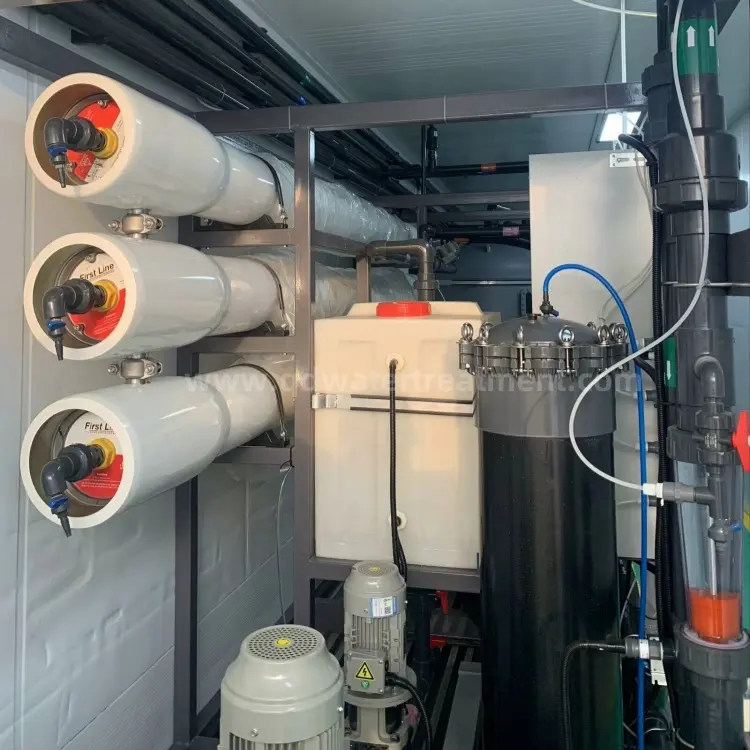 Machine de dessalement d'eau de mer 1000L/D RO système de purification d'eau conteneur usine d'osmose inverse purification d'eau commerciale