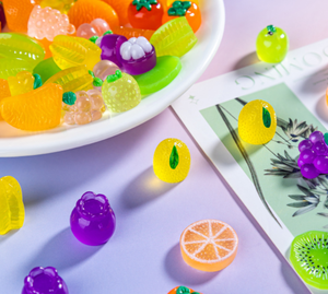 DIY dibujos animados pequeña naranja Morera uva mangostán caqui <span class=keywords><strong>kiwi</strong></span> limón luminoso brillante gran fruta resina 3D encanto bolsa ciega - Product Image 3