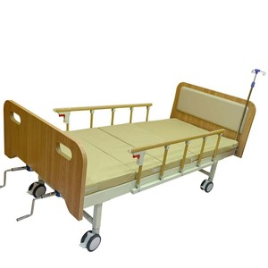 Cama de Hospital de Doble Manivela con Cabecera y Piecera de Madera Sólida, Personalizable, de Acero al Carbono de Alta Calidad - Product Image 1