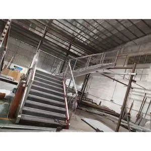 Escalera usada al aire libre industrial estándar de EE. UU. Escalera de acero al carbono de metal para apartamento