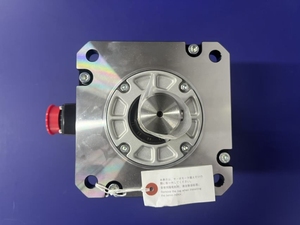 Motor de CA Serie MELSERVO JE 100% Nuevo y Original HG-SN202J-S100 2KW 200VAC 9.6A 2000RPM con codificador absoluto integrado + sello de aceite - Product Image 1