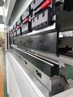 Mapa Pure Electric Bending King, moteur 17,4 kW, table de travail de 1250 mm, semi-automatique pour le formage intelligent de tôles