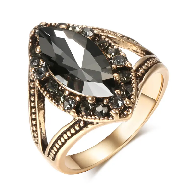 Anillo de diamantes de imitación galvanizados de Oro Negro exquisito retro superventas