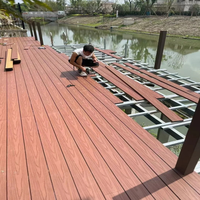 Planches de terrasse en composite PVC WPC style moderne 2026, aspect bois gaufré, pour extérieur, jardin, cour, terrasse, piscine