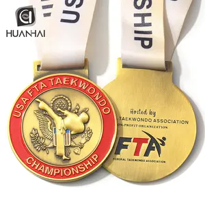 Logo émail 3D en métal doré antique personnalisé médailles de la fédération mondiale de taekwondo