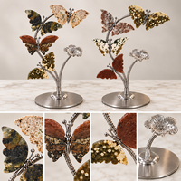 Ornement en cristal de jaspe océanique en forme de papillon avec support en métal argenté pour la décoration de la maison et la présentation sur table