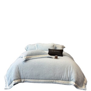 Juego de Ropa de Cama de Cuatro Piezas de Lana de Leche Hongchang, 3000g-3500g, Patrón Tallado, Cálido para Otoño e Invierno - Product Image 5