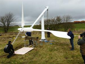 Sistema de Aerogeneradores de Eje Horizontal con Control de Paso de Paso de Viento y Baja Velocidad de Arranque de 5kW - Product Image 2