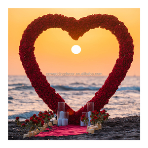 Romantico moderno proposta di matrimonio decorazione grande cuore rosso ortensia rosa arco fiore per la sposa elegante cancello di matrimonio - Product Image 1