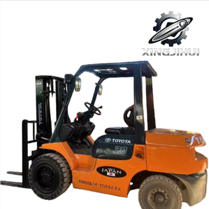 Chariot élévateur TOYOTA 7FD30 3 tonnes d'occasion, moteur 1DZ-2, importé du Japon, machine d'occasion, alimenté au carburant. - Product Image 3
