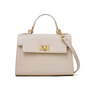 Sac à bandoulière en cuir véritable noir avec logo personnalisé, sac à main élégant pour femmes, effet crocodile gaufré, vente en gros, faible MOQ - Product Image 5