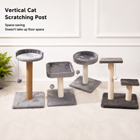 En gros, Arbre à chat moderne en bois personnalisé, petit modèle, avec griffoir, perchoir en peluche et boule suspendue, gain de place, jouet d'intérieur, emballage carton