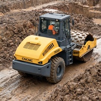 Rouleau compresseur vibrant CNCMC TRS08 8 tonnes, tambour large de 1600 mm avec tambour à pattes de mouton en option pour le compactage des surfaces routières