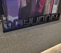 Support d'affichage de logo de marque moderne en acrylique 3D personnalisé, logo gravé pour la vente au détail et l'utilisation commerciale