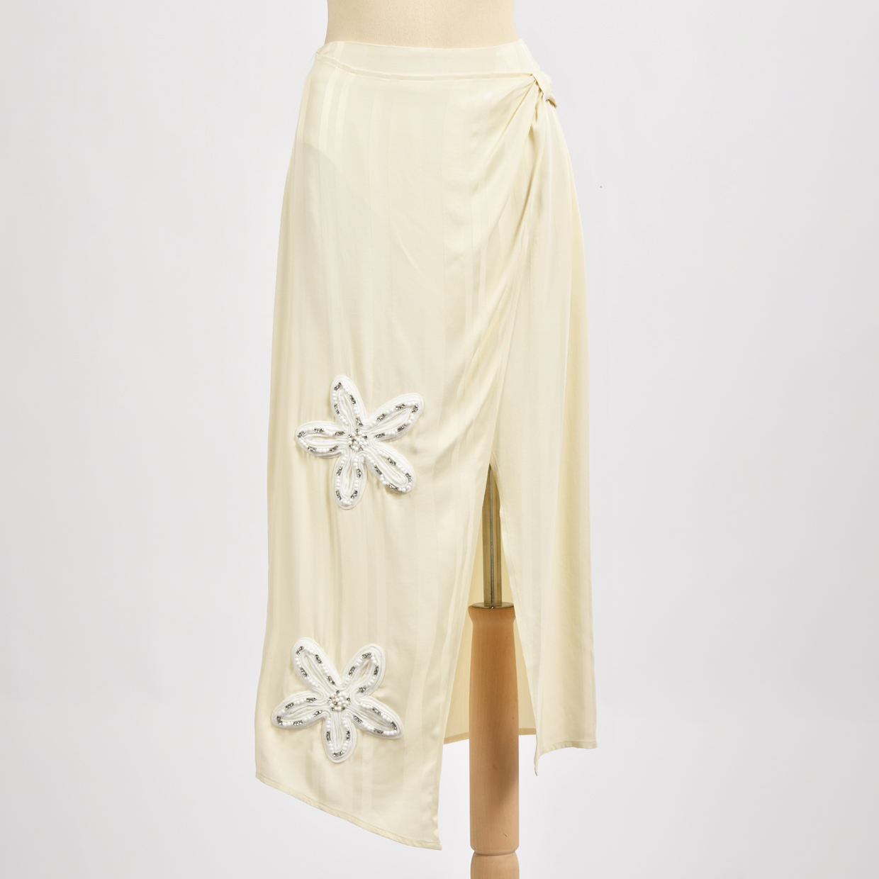 เป็นตัวอย่าง