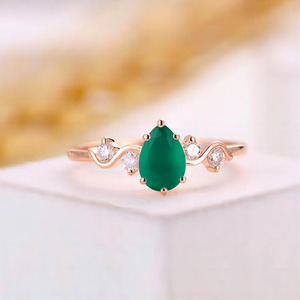 Anillo de compromiso romántico con piedra lunar para mujer, chapado en oro rosa, corte de pera, engaste de garras, forma de gota de agua, joyería - Product Image 3
