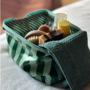 Nouvelle Trousse de Toilette de Voyage Grande Capacité Verte, Sac de Maquillage Portable en Toile avec Poignée - Product Image 5