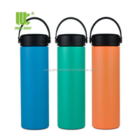 Bouteille d'eau en acier inoxydable à double paroi de 17oz Unique Group avec couvercle isolé sous vide et à large bouche pour boire directement