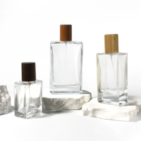 Boîte d'emballage de cosmétiques de style ins Bouteille vide de parfum Bouteille d'huile d'olive de 30ml 50ml 100ml Vaporisateur de verre Bouteilles de parfum de luxe