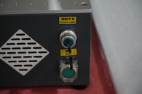 Máquina de Marcado Láser de Fibra de Escritorio para Grabado de Metales de Precisión e Identificación Industrial