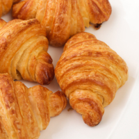 Premium Salty Taste Handmade Instant 80g Pre-baked Croissant for Children Box Packaging OEM ODM Service Thai Minh Vietnam