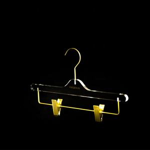 एक्रिलिक/Lucite लक्जरी कपड़े हैंगर 360 डिग्री कुंडा गोल्डन हुक - Product Image 3