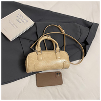 Sac à main Boston texturé pour femme, nouveau style coréen 2025, sac polyvalent simple en forme de coussin, à porter à l'épaule ou en bandoulière