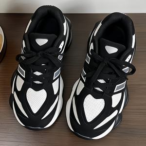 9060 Top Quality New Luxury Outdoor Walking <b>Shoes</b> Unisex Breathable Lightweight Running <b>Shoes</b> Low Cut Tennis <b>Shoes</b> - Product Image 6