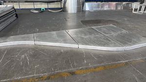Revêtement en aluminium avec forme pliée et cintrée, technologie de jointure spéciale, pour les murs extérieurs des bâtiments - Product Image 5