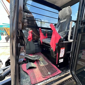 Excavatrice sur chenilles d'occasion SANY 75C, modèle 2022, moteur Isuzu, bon état, vente chaude avec pompe à engrenages, roulement et PLC - Product Image 2