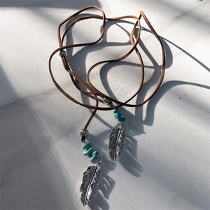 Collier tissé Collier pendentif en alliage de feuille de turquoise vintage pour femme Uionen 1342 - Product Image 2