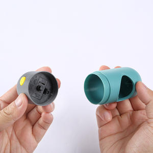 2 en 1 Pet Dog Waste Poop Bags Dispenser Holder con linterna Antorcha Fácil para caminar al perro por la noche - Product Image 2