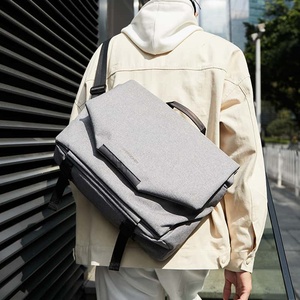 Minimalist Gray PU Waterproof Travel Messenger Bag Zipper Closure Large Capacity All Seasons Men's Shoulder Bag - Product Image 1