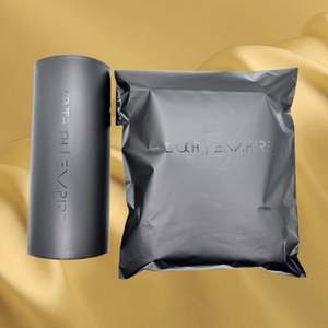 Sac d'expédition compostable personnalisé de haute qualité avec logo, sac d'emballage en polyéthylène noir imperméable pour vêtements - Product Image 6