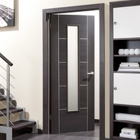 Porte extérieure antivol en bois de chêne massif naturel, style contemporain simple et moderne BASEN, avec design de balcon sculpté en fibre de verre