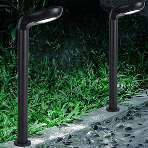 Lámpara Solar LED para Jardín, IP65 Impermeable, Lámpara de Césped para Exteriores, 5000K Luz Diurna, Independiente con Sensor de Luz, Cuerpo de Plástico - Product Image 3