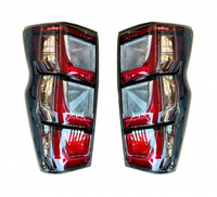 Feux arrière LED de style OEM avec lentille rouge fumée pour Isuzu Dmax 2024 2021 2022 2023 - Accessoires