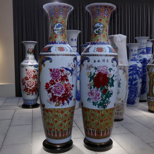 Vase de sol grand format de style chinois en céramique émaillée Jingdezhen pour la décoration de salon et de maison - Product Image 1