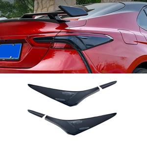 Couverture de lampe de spoiler arrière de voiture, couverture de feu stop de pare-chocs arrière, kit de décoration de carrosserie pour Toyota Camry 8ème génération, accessoires de voiture - Product Image 2
